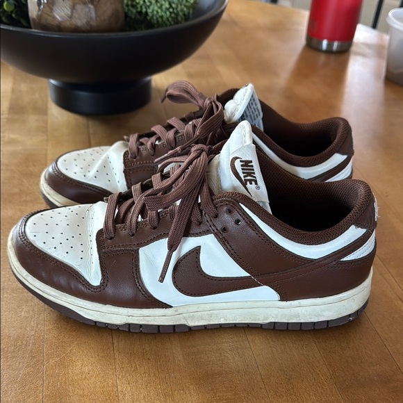 Nike Brown and White Sneakers Dunks - Picture 4 of 4